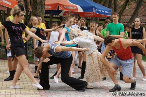 1311085208_rubina_003.jpg